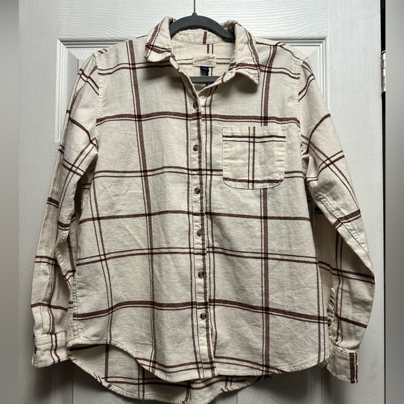 Universal Thread Tops - Universal Thread Supply Button Down Shirt, Womens Medium